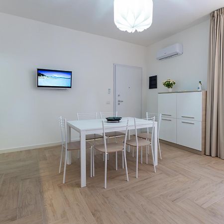 Estia Suites Вилласимиус Экстерьер фото